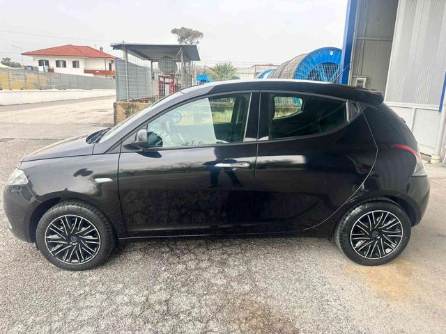LANCIA Ypsilon usata, con Boardcomputer