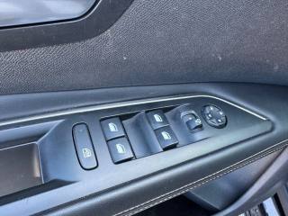 PEUGEOT 3008 usata, con Sistema di navigazione
