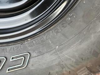 LAND ROVER Defender usata, con USB