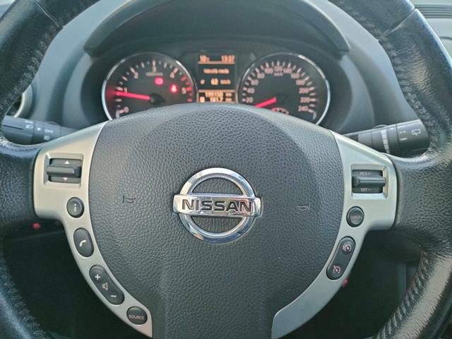 NISSAN Qashqai+2 usata, con Controllo automatico clima