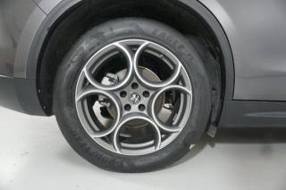 ALFA ROMEO Stelvio usata, con Alzacristalli elettrici