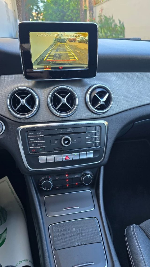 MERCEDES-BENZ CLA 200 usata, con Sistema di navigazione