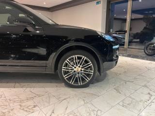 PORSCHE Cayenne usata, con Chiusura centralizzata