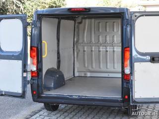 PEUGEOT Boxer usata, con Blind spot monitor