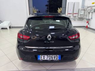 RENAULT Clio usata, con Autoradio