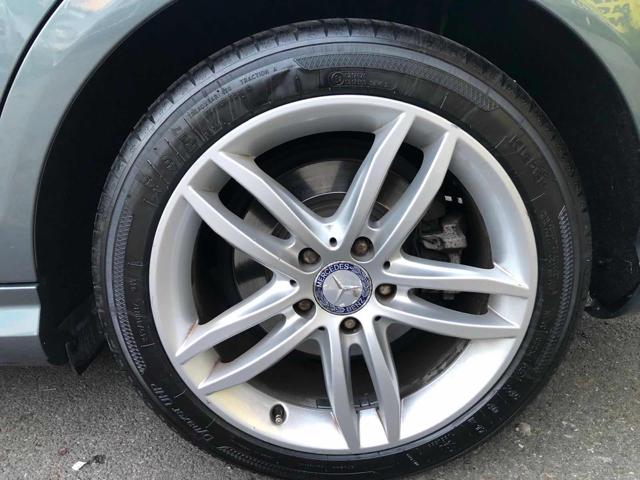 MERCEDES-BENZ C 220 usata, con Regolazione elettrica sedili