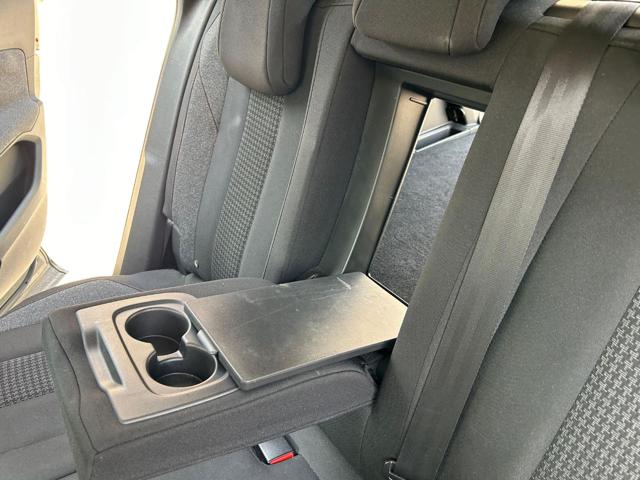 PEUGEOT 3008 usata 21