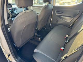 LANCIA Ypsilon usata, con ESP