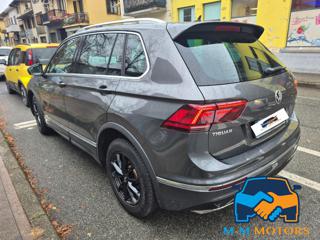 VOLKSWAGEN Tiguan usata, con Autoradio