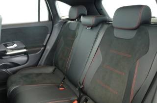 MERCEDES-BENZ GLA 220 usata, con Chiusura centralizzata