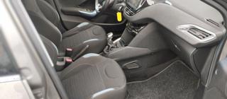 PEUGEOT 208 usata, con Cerchi in lega