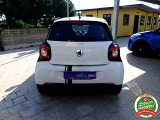 SMART ForFour usata, con Autoradio