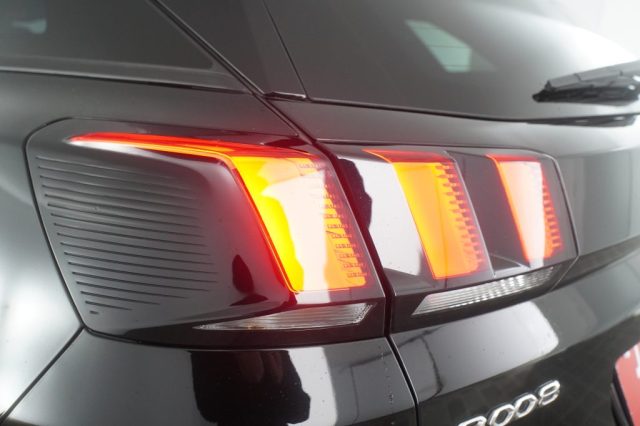 PEUGEOT 3008 usata 15