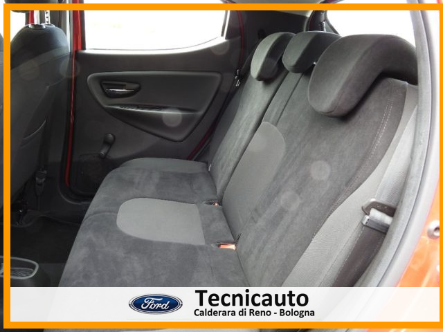 LANCIA Ypsilon usata, con Servosterzo