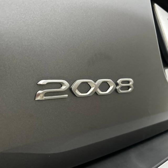 PEUGEOT 2008 usata, con Sensore di pioggia