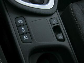 TOYOTA Yaris usata 35