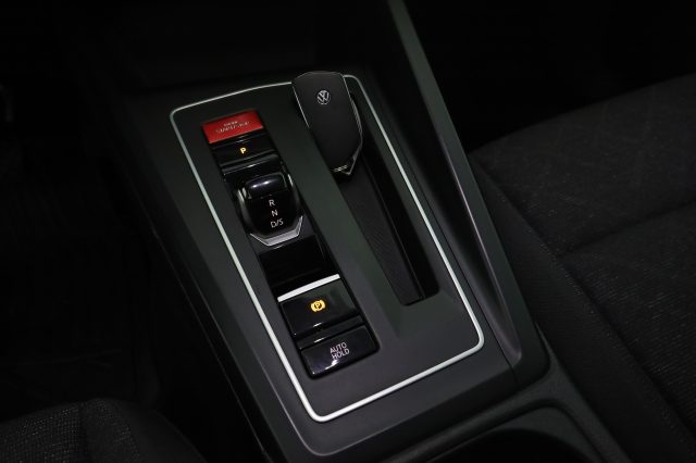 VOLKSWAGEN Golf usata 12