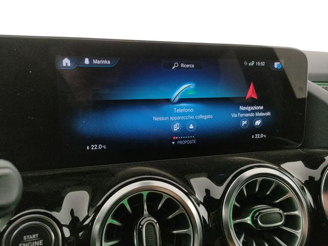 MERCEDES-BENZ GLA 200 usata, con Volante in pelle