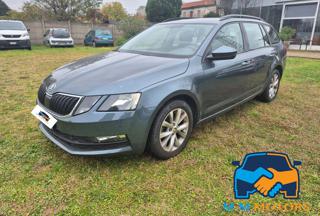 SKODA Octavia 1.5 DSG  Ambition Automatico
