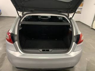 PEUGEOT 308 usata, con Servosterzo