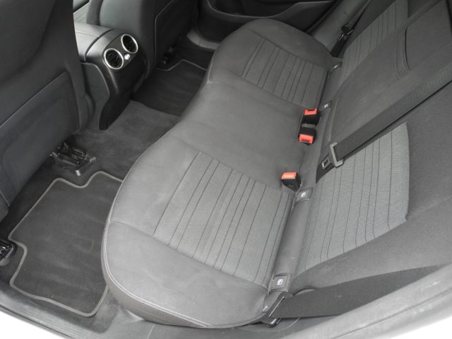 MERCEDES-BENZ GLC 220 usata 60