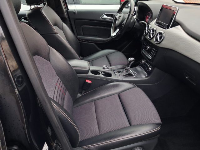 MERCEDES-BENZ B 180 usata, con Cerchi in lega