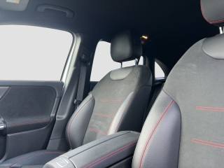 MERCEDES-BENZ CLA usata 9