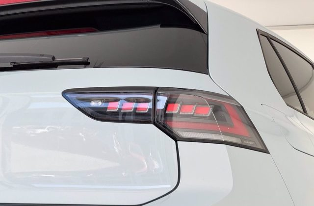 VOLKSWAGEN Golf usata, con Cerchi in lega