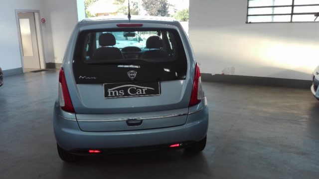 LANCIA MUSA usata, con Portellone posteriore elettrico
