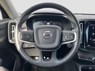 VOLVO XC40 usata 9