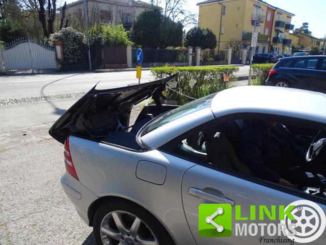 MERCEDES-BENZ SLK 200 usata, con Controllo trazione