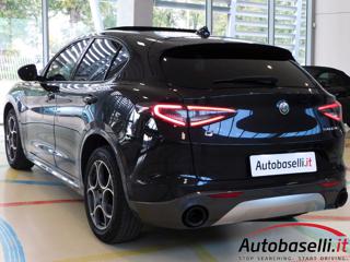 ALFA ROMEO Stelvio usata, con Interni in pelle