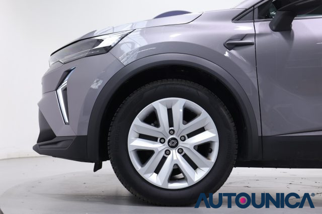 RENAULT Captur usata, con Volante in pelle