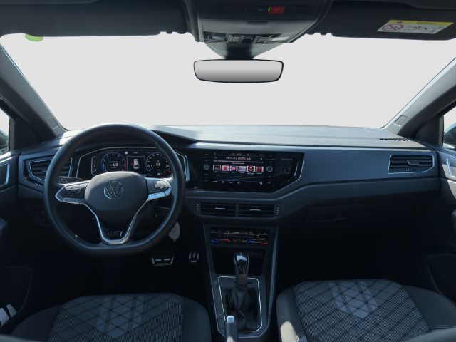 VOLKSWAGEN Taigo usata 10