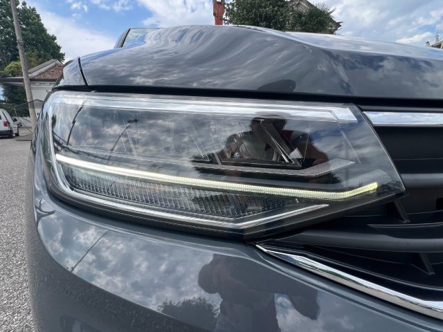 VOLKSWAGEN Tiguan usata, con Volante multifunzione