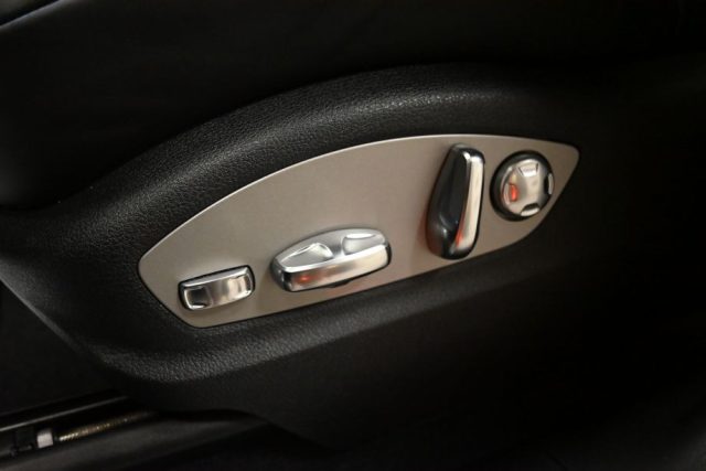 PORSCHE Macan usata 186