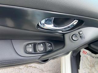 NISSAN Qashqai usata, con Boardcomputer