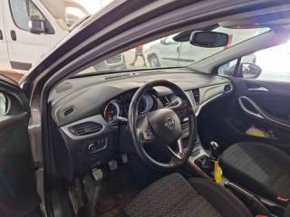 OPEL Astra usata, con Airbag laterali
