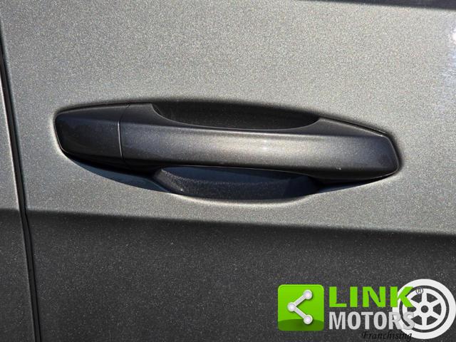 VOLKSWAGEN Golf usata, con Fari direzionali