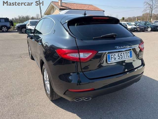 MASERATI Levante usata, con Airbag laterali