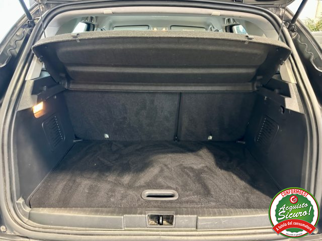 RENAULT Captur usata, con USB