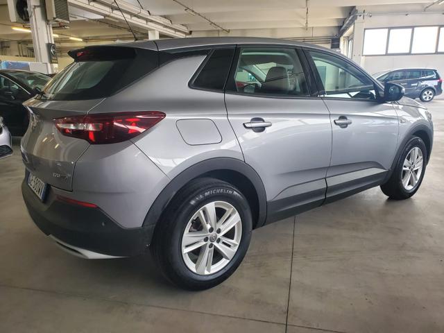 OPEL Grandland X usata, con Airbag