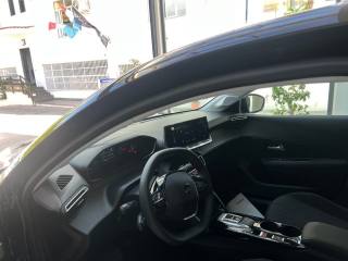 PEUGEOT 208 usata 60