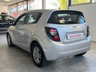 CHEVROLET Aveo usata, con Autoradio