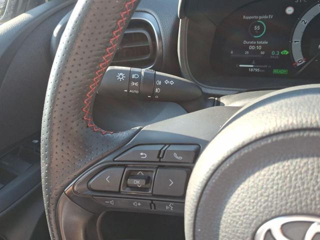 TOYOTA Yaris usata, con Specchietti laterali elettrici
