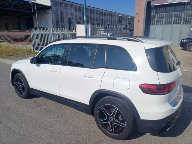 MERCEDES-BENZ GLB 200 usata, con Luci diurne LED