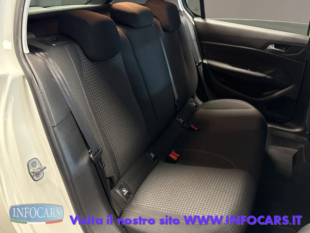 PEUGEOT 308 usata, con Cerchi in lega