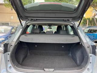 NISSAN Qashqai usata, con Lettore CD