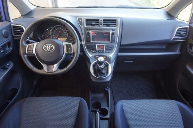 TOYOTA Verso-S usata, con Immobilizzatore elettronico