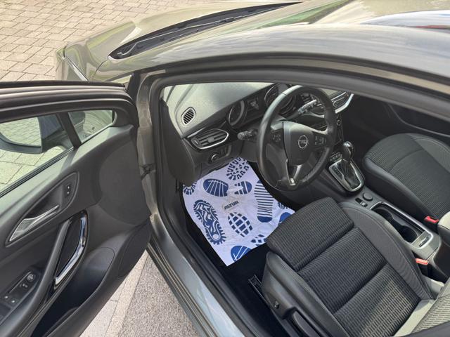 OPEL Astra usata, con Climatizzatore